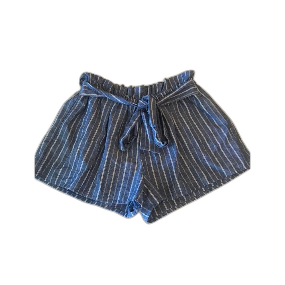 Love tree ladies blue and white pin striped pull on shorts with bow medium